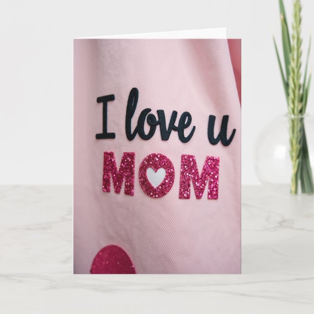 Pink Heart Mom Love You Card (Front)