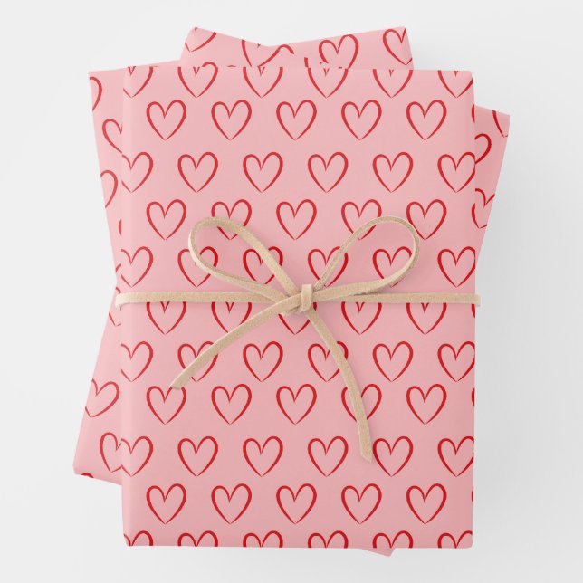 Pink Heart Wrapping Paper Set  (In situ)