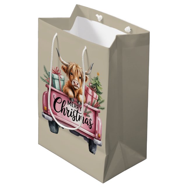 Pink Highland Cow Xmas Girly Fluffy Cow In Truck Medium Gift Bag (Front Angled)