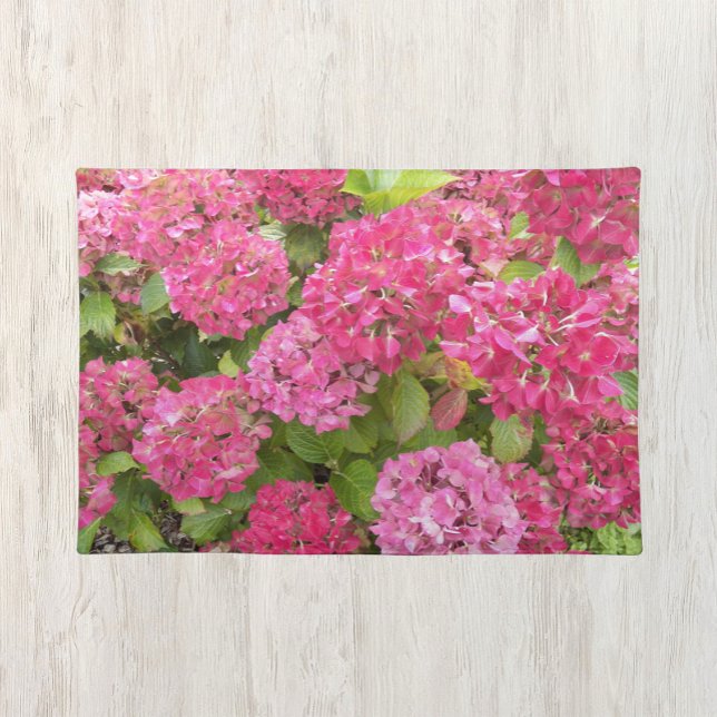 Pink Hydrangea Blooms Floral Cloth Placemat (In Situ Table)