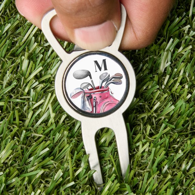 Pink Initial Monogram Divot Tool (Pink Initial Monogram divot tool)