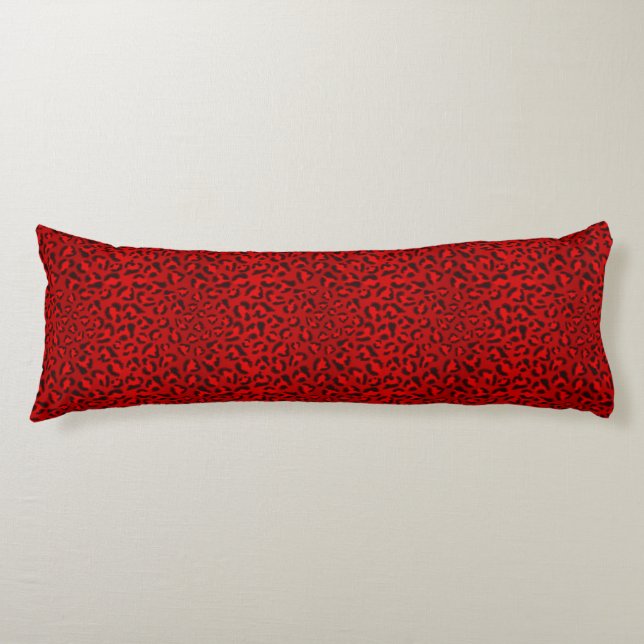 Pink leopard texture pattern. body pillow (Front)