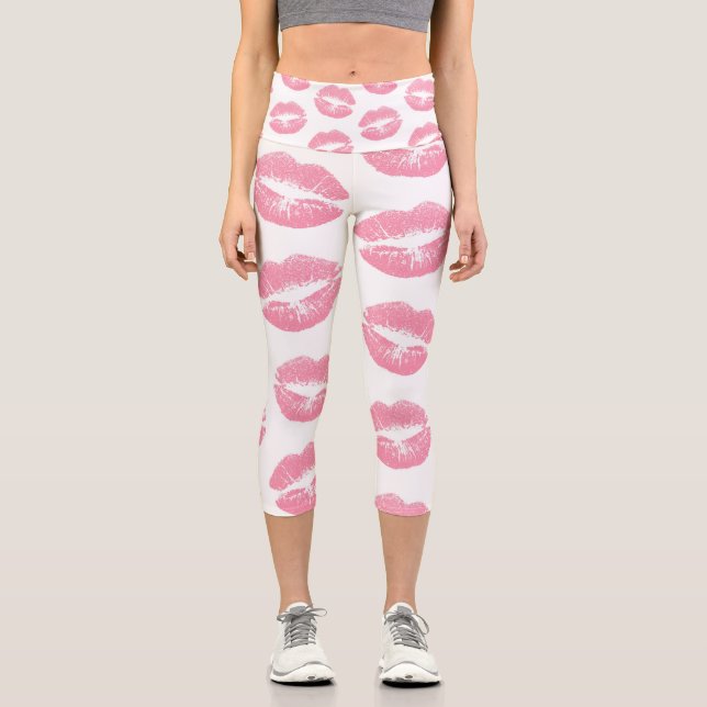 Pink Lips, Pattern Of Lips, Pink Lipstick, Kiss Capri Leggings (Front)