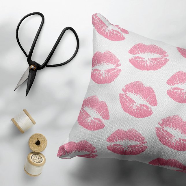 Pink Lips, Pattern Of Lips, Pink Lipstick, Kiss Pet Bed (Creator Uploaded)