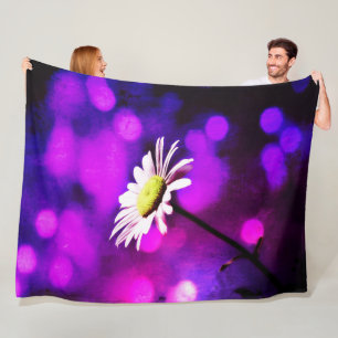 Pink N Amethyst Daisy Fleece Blanket
