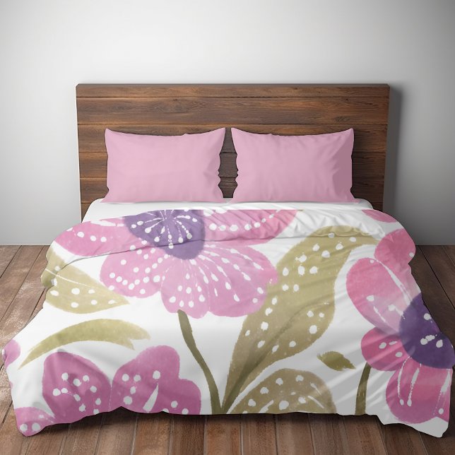Pink Petals Duvet Cover (Creator Uploaded)