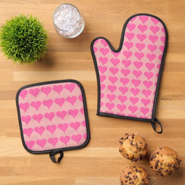 Pink Polka Dot Hearts Oven Mitt & Pot Holder Set (Top Down)