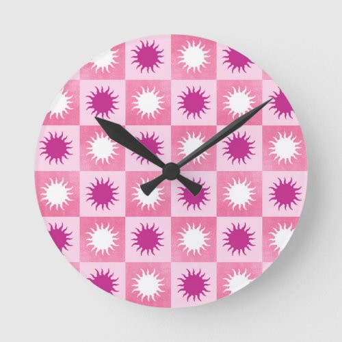 Pink  purple sun checkered pattern round clock