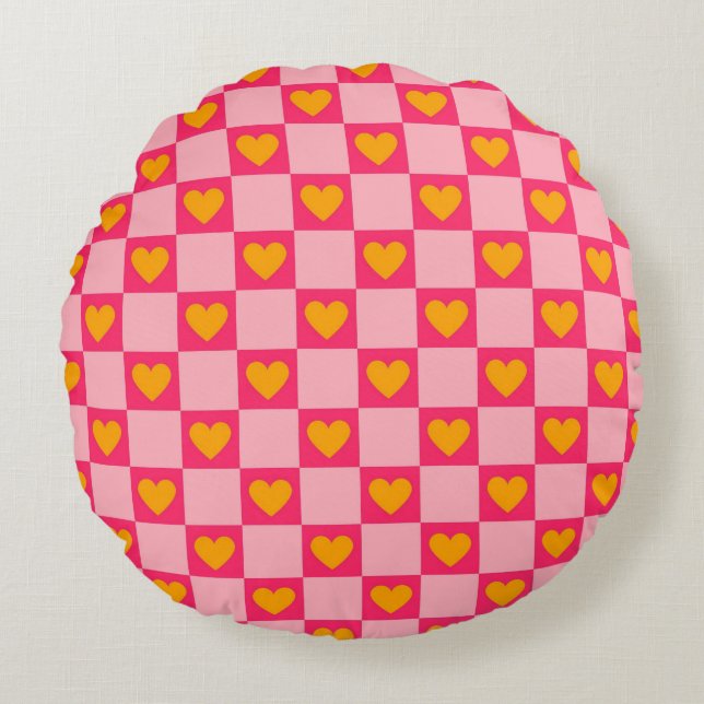 Pink Red Yellow Heart Love Checkered Y2K Pattern Round Pillow (Front)