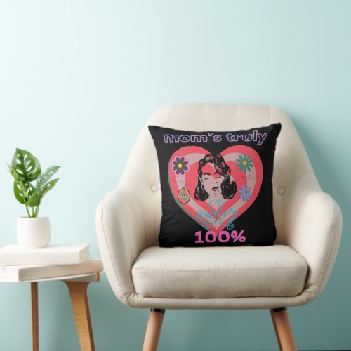 Pink Retro Heart Mom Mother Mommy Mama Vintage Throw Pillow