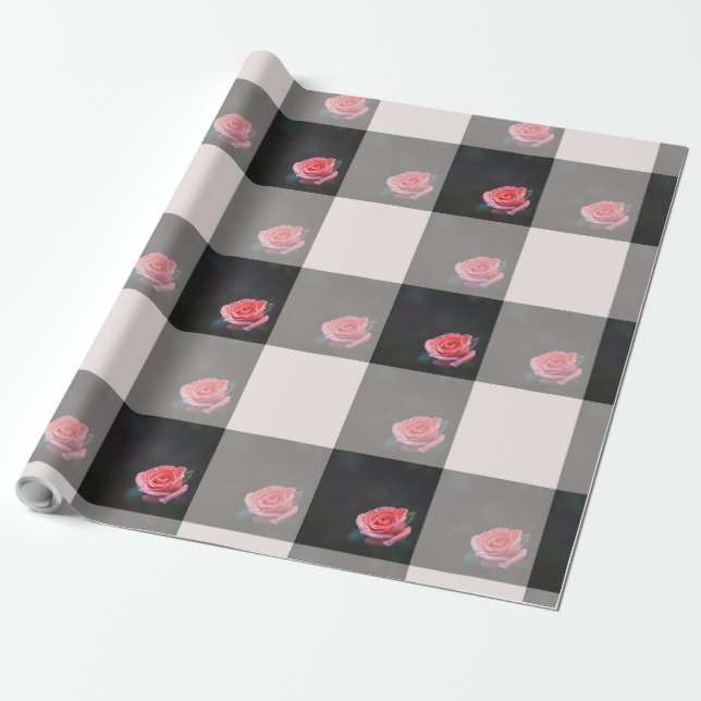 Pink rose checkered pattern wrapping paper (Unrolled)