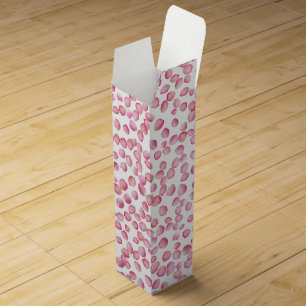 Pink rose petals wine box