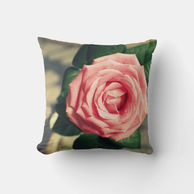 Pink rose, romantic cushion (Front)