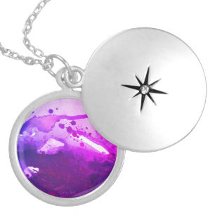 Pink Space: Rundes Medallion, Versilbert Locket Necklace