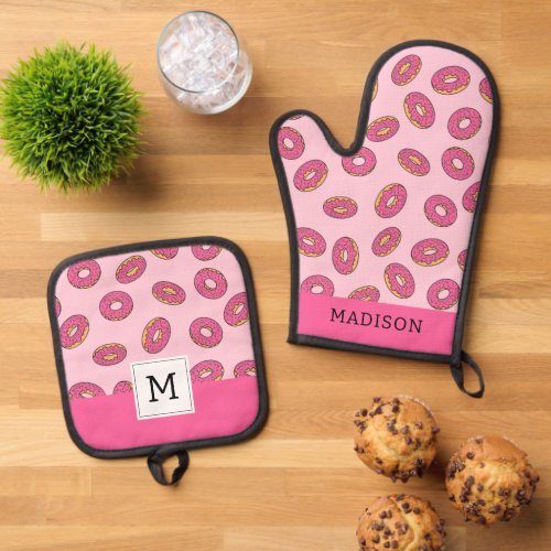 Pink Sprinkle Donut Pattern Oven Mitt  Pot Holder Set