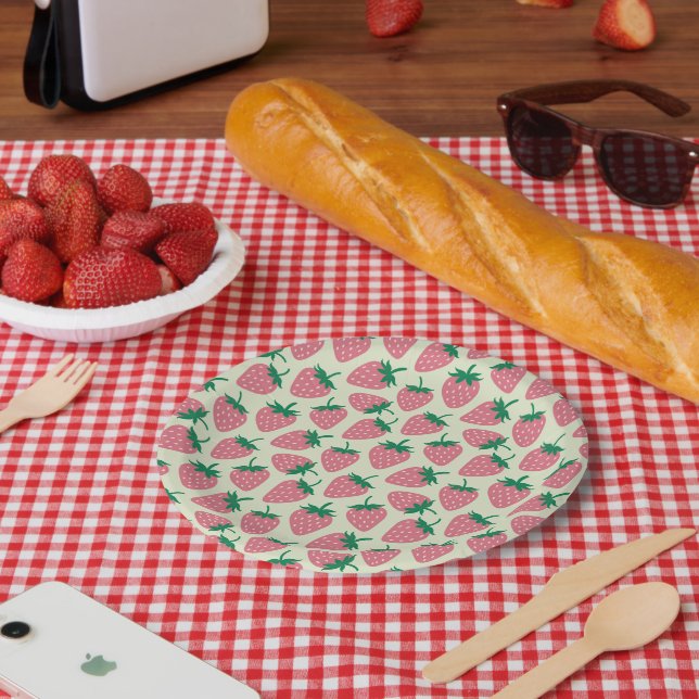 Pink Strawberry Summer Pattern Paper Plates (Picnic)