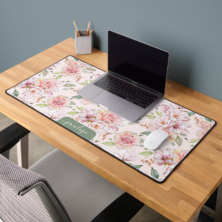 Pink vintage roses with green leaves pattern desk mat