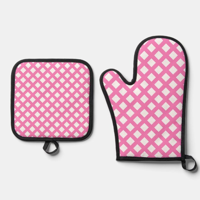 Pink White Checker Diamond Pattern Oven Mitt & Pot Holder Set (Front)