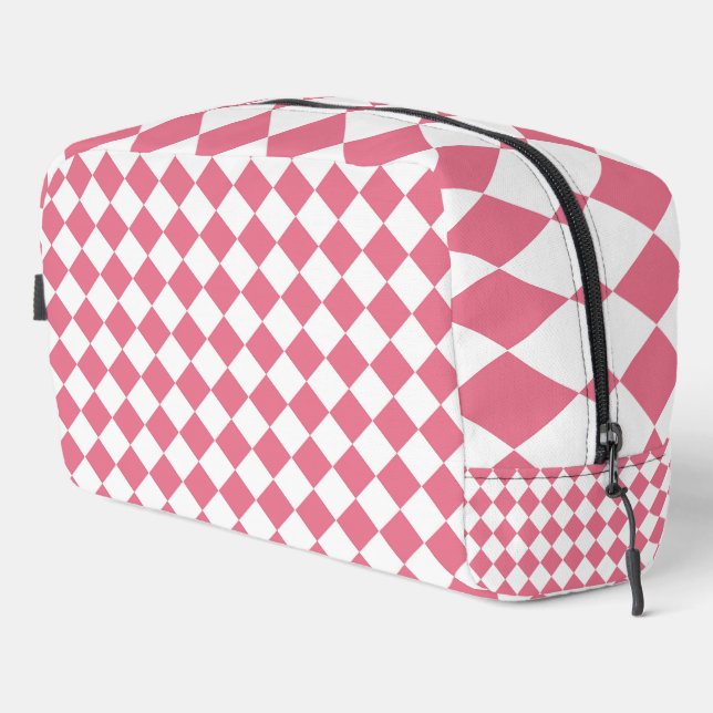 Pink White Diamond Checker Pattern Toiletry Bag (Right Corner)