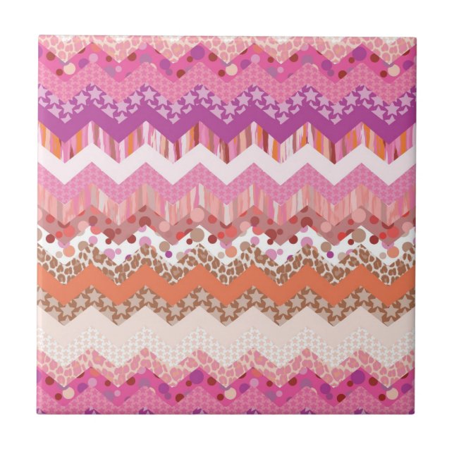 Pink zigzag background tile (Front)