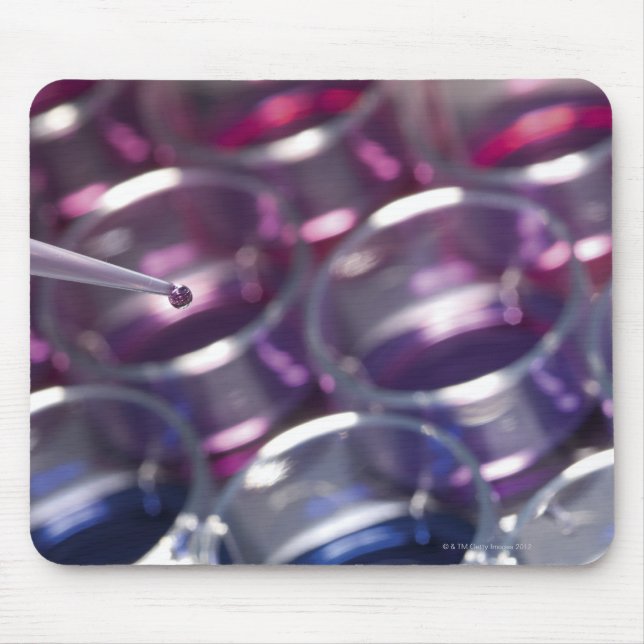 Pipette and petri dishes with fluids mouse pad (Front)