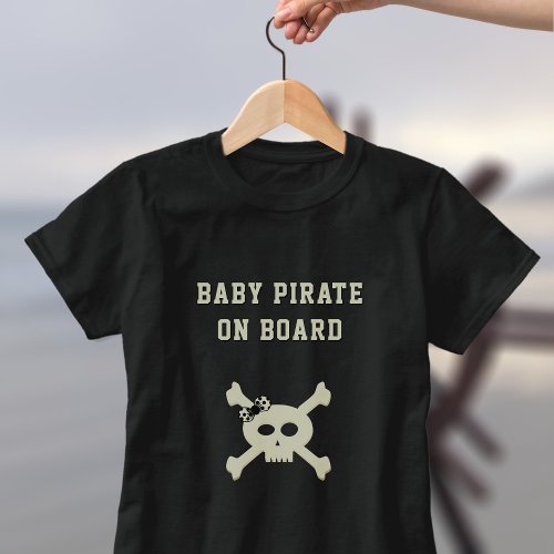 Pirate On Board Funny Pregnancy Announcement T_Shirt