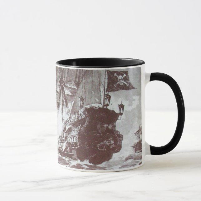 PIRATE SHIP BATTLE IN BLACK MUG (Right)