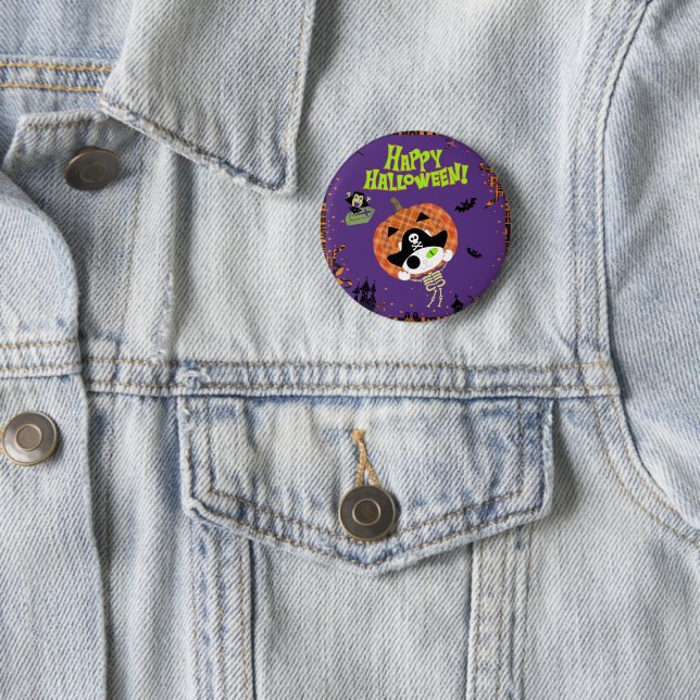 Pirate skeleton cat button (In Situ)