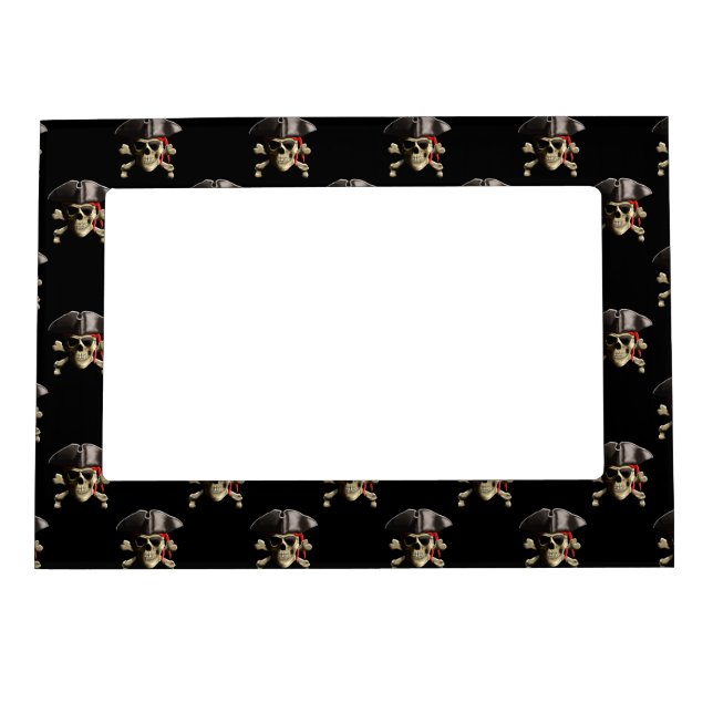 Pirate Skull And Hat Magnetic Frame (Front)