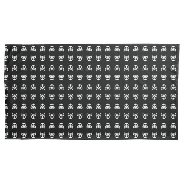 Pirate Skull Design Pillow Case (Front)