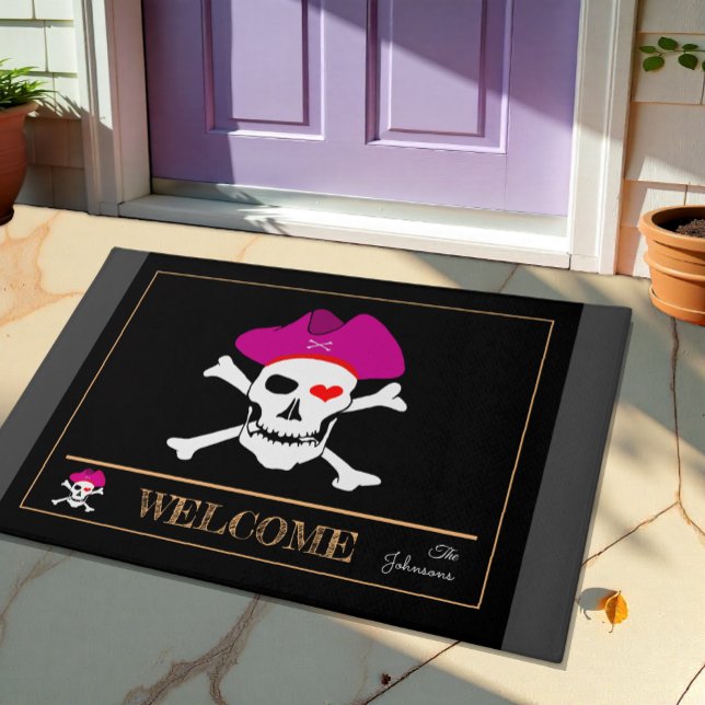 Pirates Flag & Captain Grace, house mats /Welcome (Creator Uploaded)