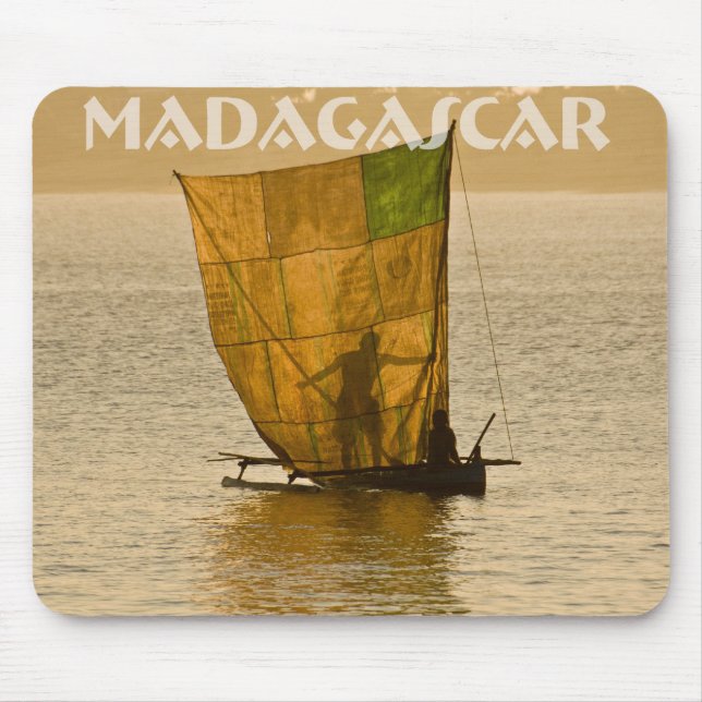 Piroguier Vezo Mouse Pad (Front)