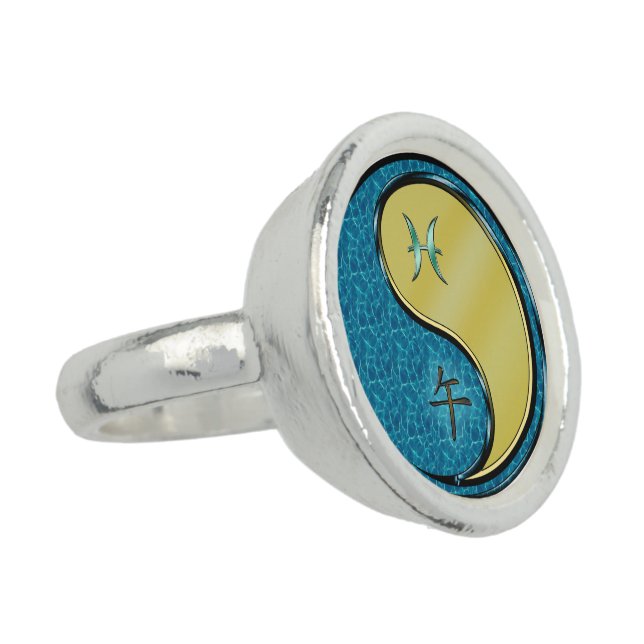 Pisces & Metal Horse Ring (Side)