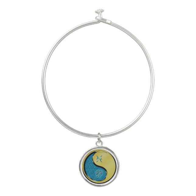 Pisces & Metal Rabbit Bangle Bracelet (Front)
