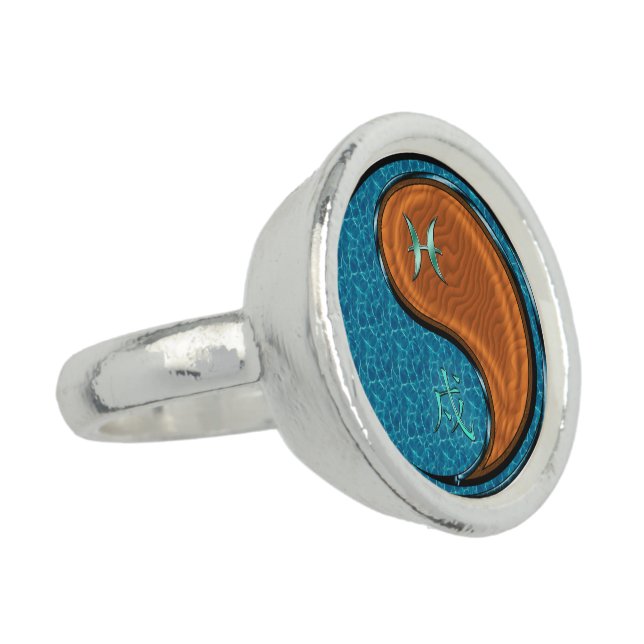 Pisces & Wood Dog Ring (Side)
