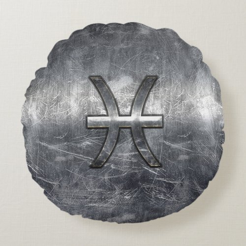 Pisces Zodiac Symbol in grunge steel style print Round Pillow