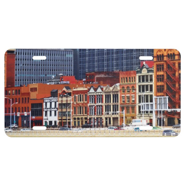 Pittsburgh PA Skyline Closeup License Plate (Front)