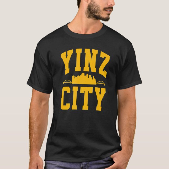 Pittsburgh Yinz  Yinzer Steel City Skyline 412 Hom T-Shirt (Front)