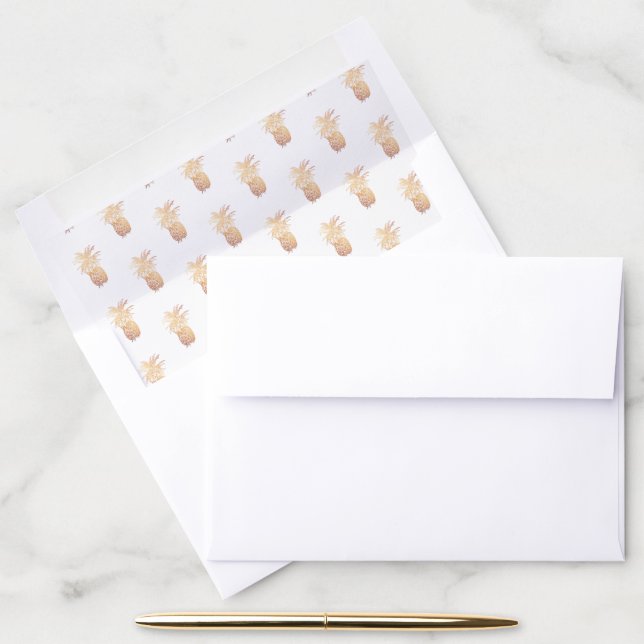 PixDezines Faux Gold Pineapples Envelope Liner (Desk)