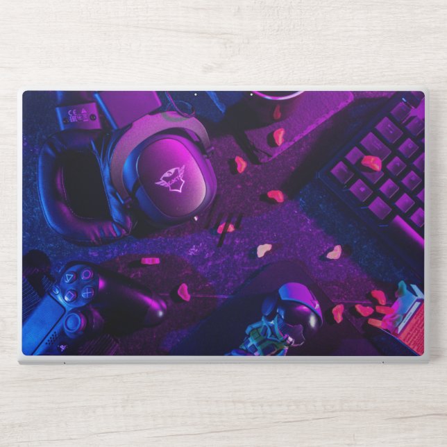 Pixel Predator Skin for HP EliteBook 850 (Front)