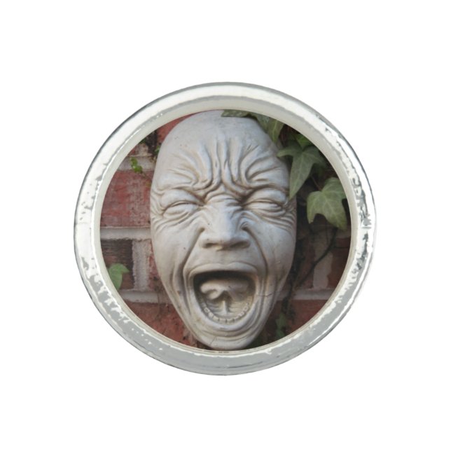 Pixie Globes - Screaming Simon ring (Front)