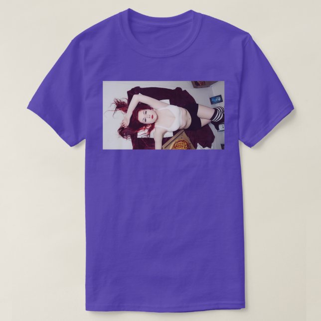 Pizza and Chill Pinup T-Shirt (Design Front)