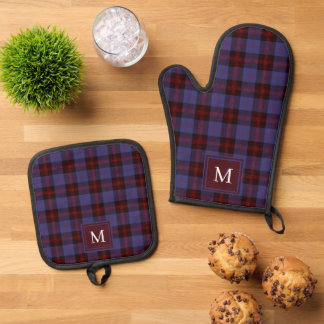 plaid tartan navy blue red monogram oven mitt & pot holder set