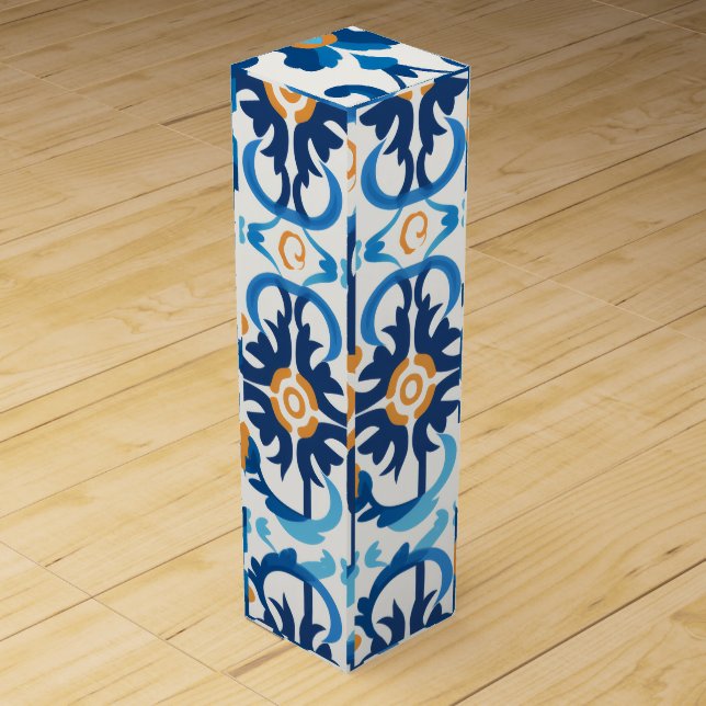 Plaid Wine Gift Box with Lid (Front)