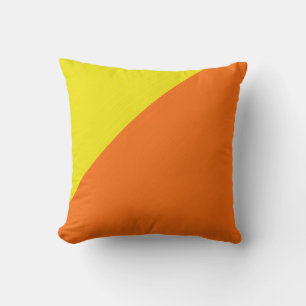 Plain yellow and orange background throw pillow