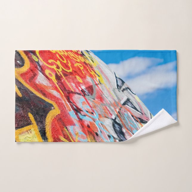 planet graffiti hand towel  (Hand Towel)