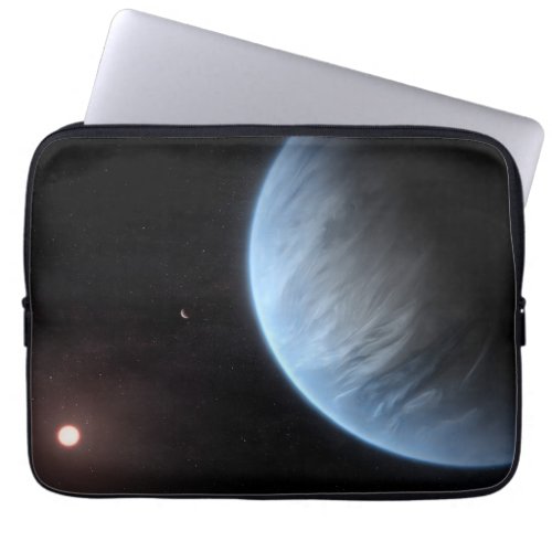 Planet K2_18b Host Star And Accompanying Planet Laptop Sleeve
