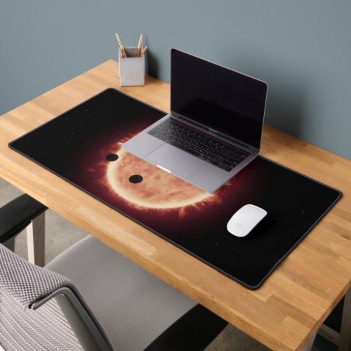 Planets Transiting Red Dwarf Star In Trappist_1 Desk Mat