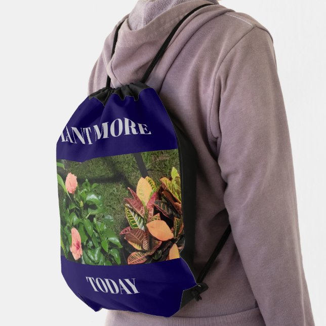 PLANT JOY DRAWSTRING BAG (Insitu)