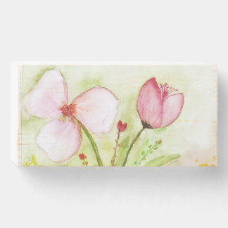 Plate with flower design wooden box sign